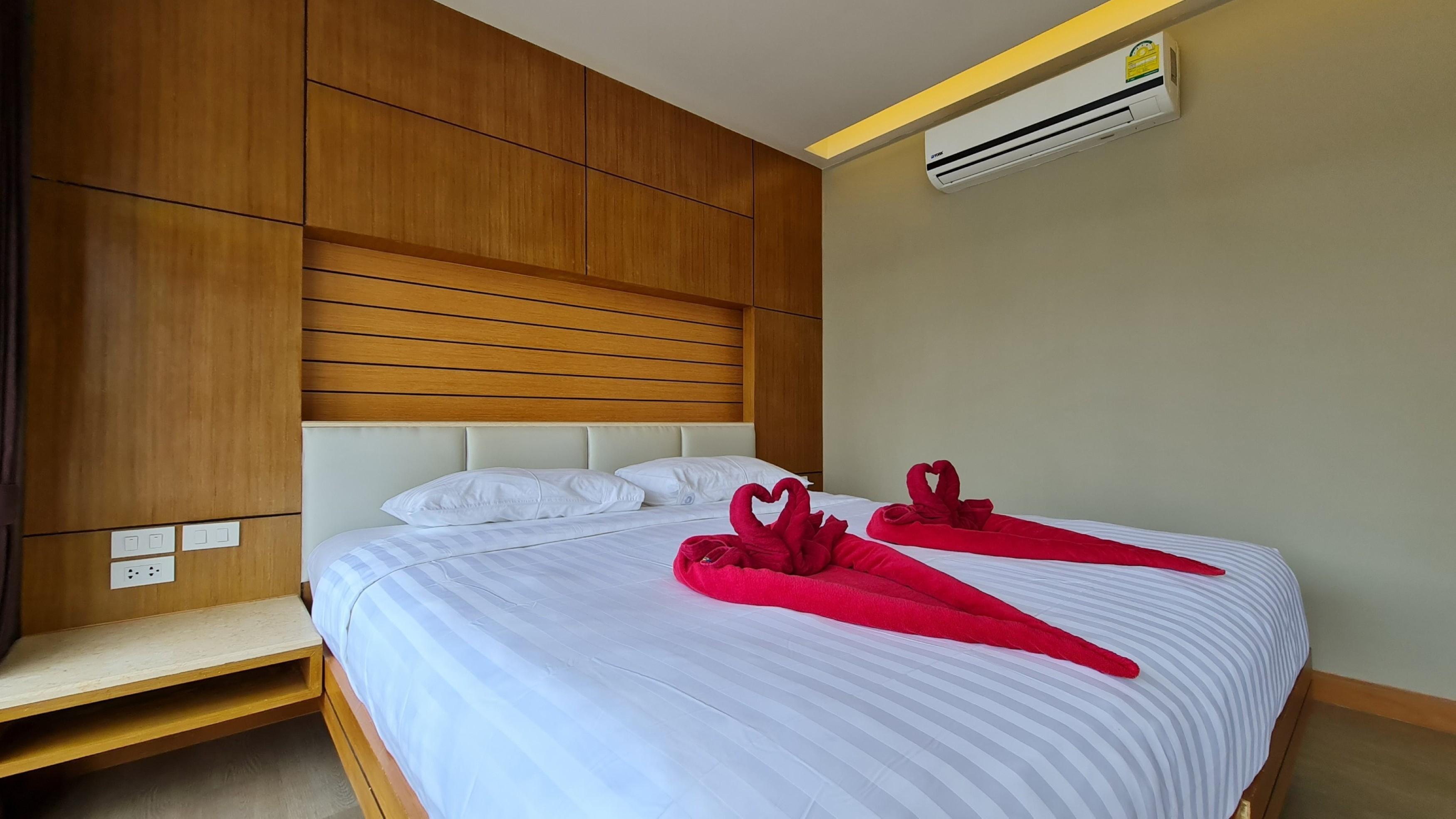 Room Actually Karon Bagian luar foto