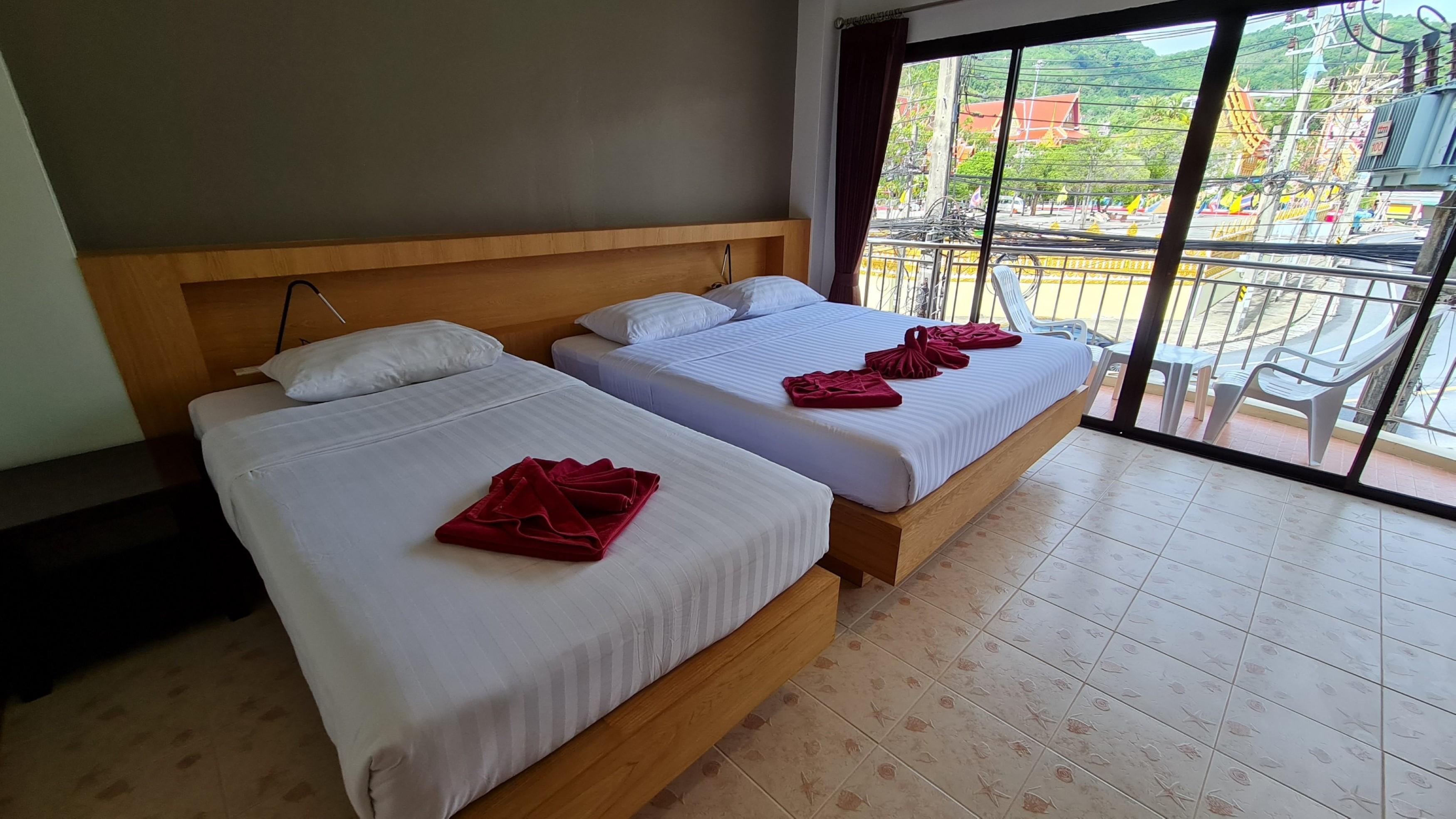 Room Actually Karon Bagian luar foto